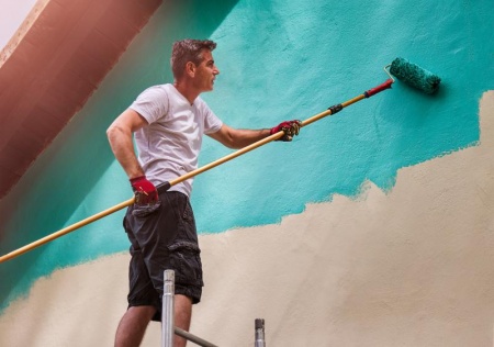 Ravalement de façade, quels matériaux choisir pour un résultat durable ?